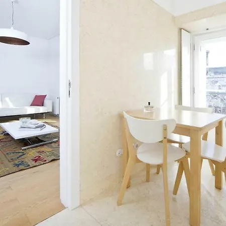 Chiado Design 5e דירה ליסבון